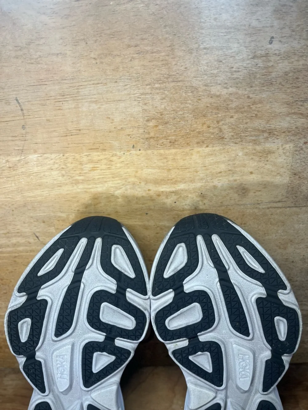 Hoka One One Bondi 8 Womens Size 6.5 Running Shoes Sneakers Black White - Picture 10 of 12